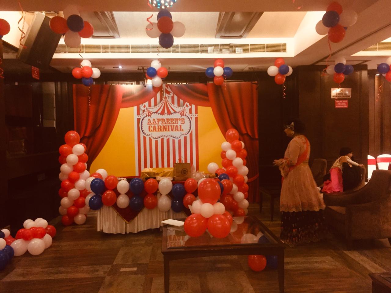 Theme Party Decor